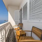 Gomila Bed & Breakfast Brist
