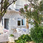 Bed & Breakfast Gomila Brist