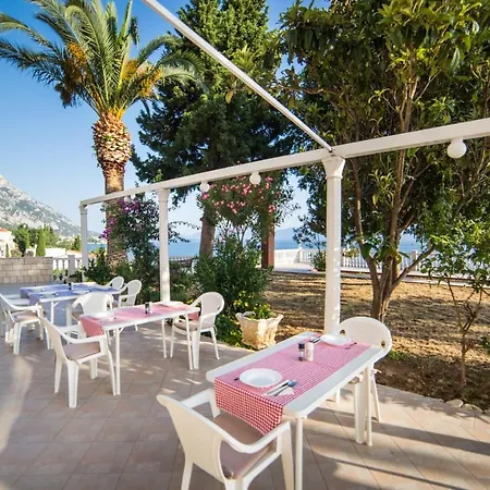 krevet i doručak Gomila