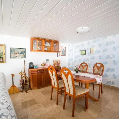 krevet i doručak Gomila Brist