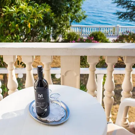 Gomila Frühstückspension Brist